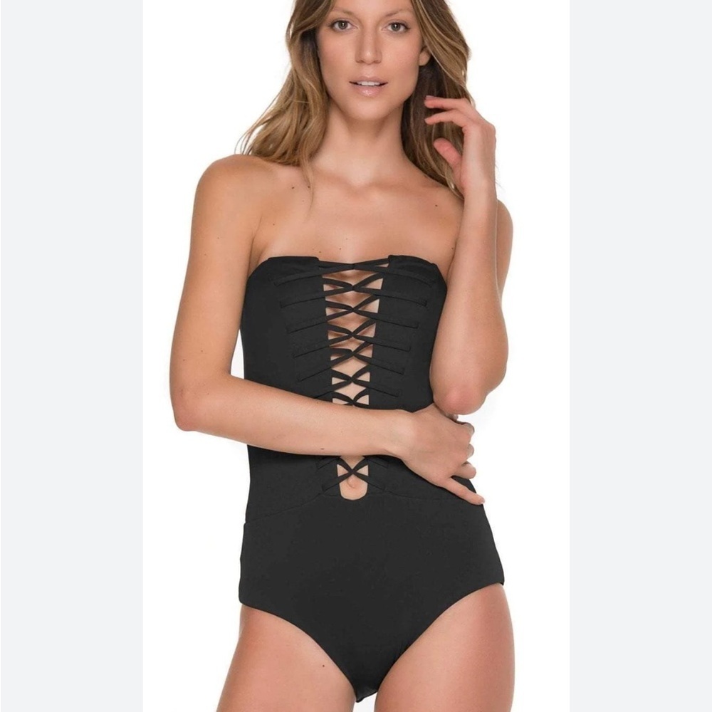 Malai Glam Fishbone One Piece size M